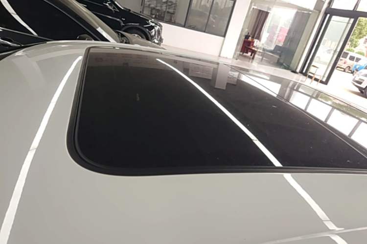 Used Audi A4L 2019 40 TFSI Ambition China VI Roof
