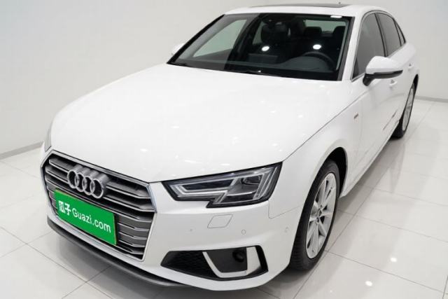 Audi A4L 2019 40 TFSI Fashion Edition China VI Emission Standard de segunda mano