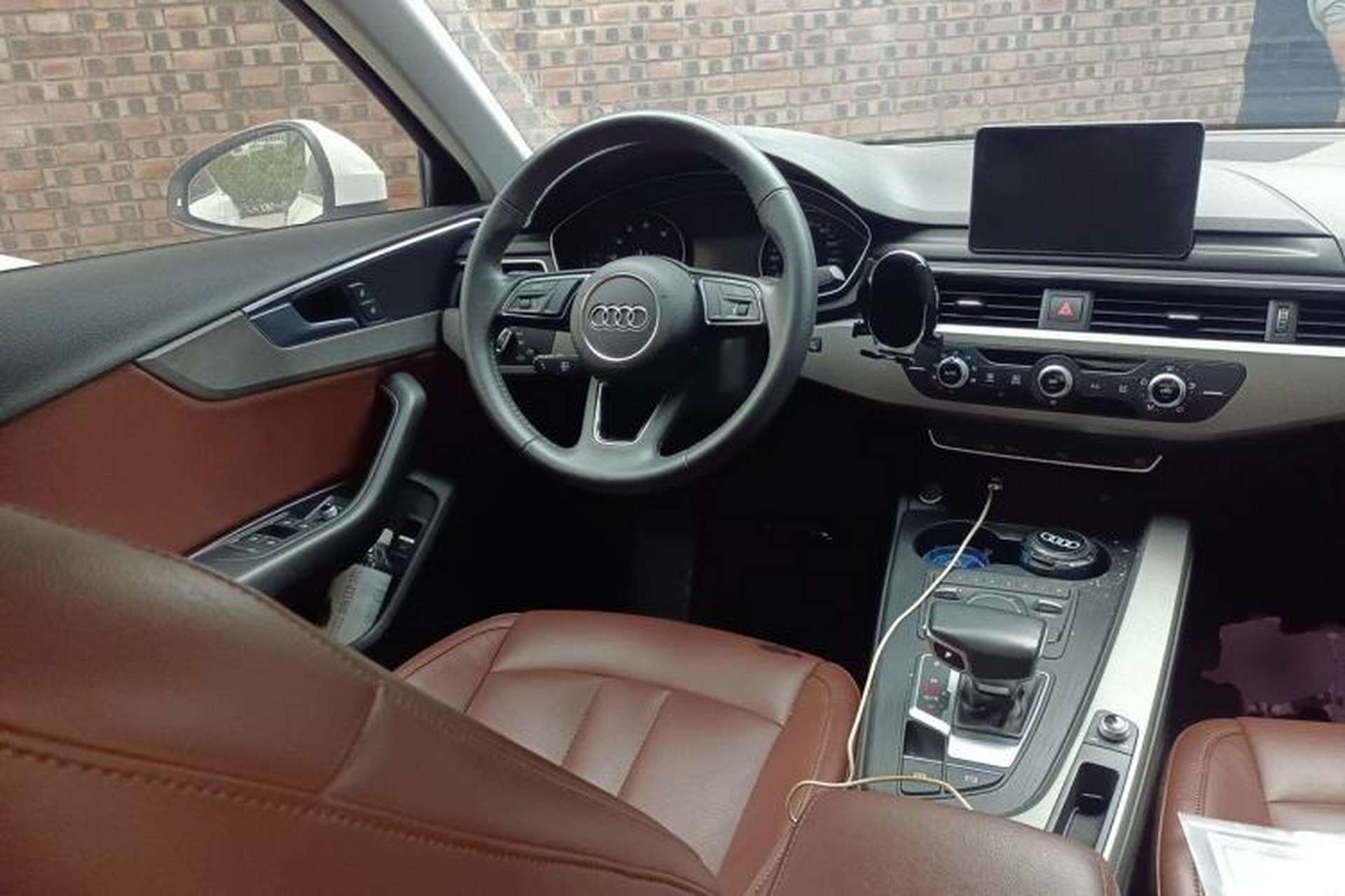 Used Audi A4L 2019 40 TFSI Ambition China VI Steering Wheel