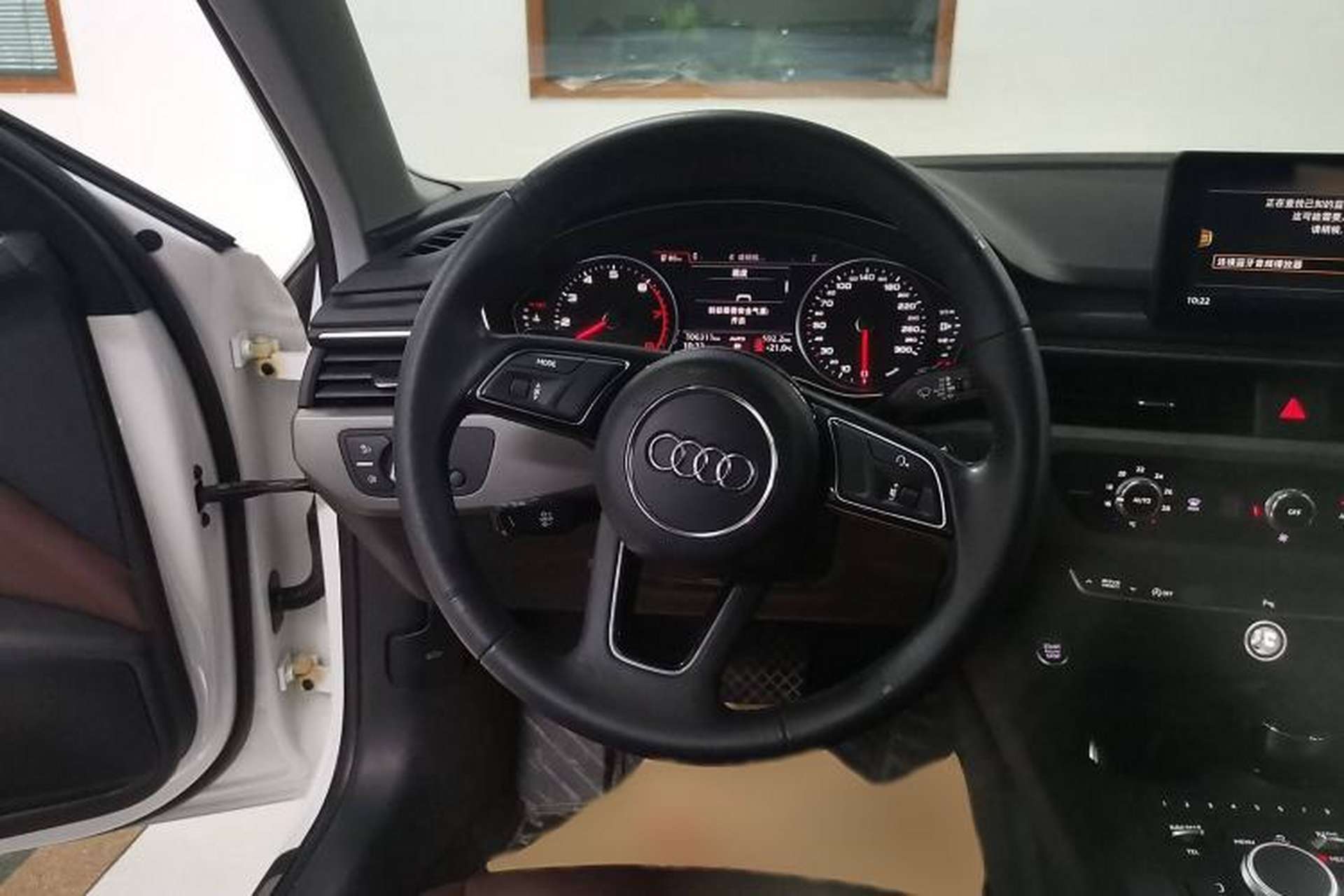 Used Audi A4L 2019 40 TFSI Ambition China VI Steering Wheel