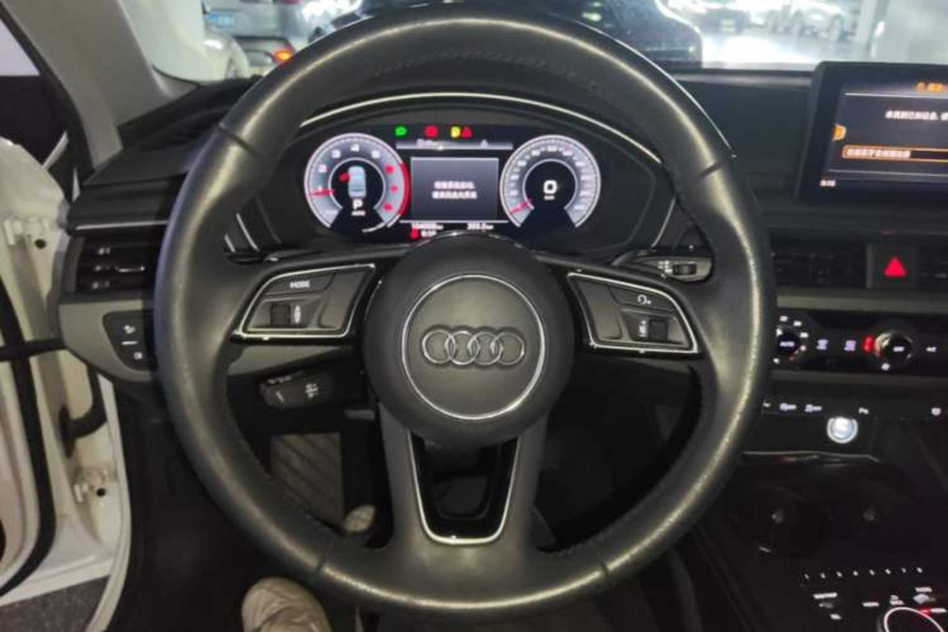 Used Audi A4L 2019 40 TFSI Ambition China VI Steering Wheel