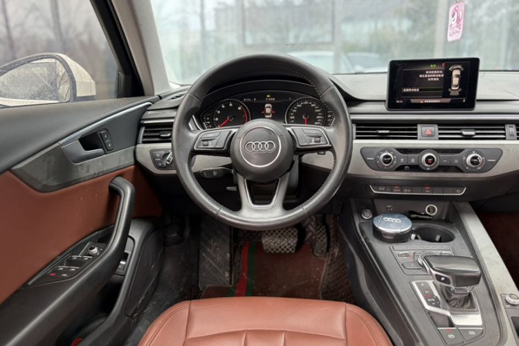 Used Audi A4L 2019 40 TFSI Ambition China VI Steering Wheel