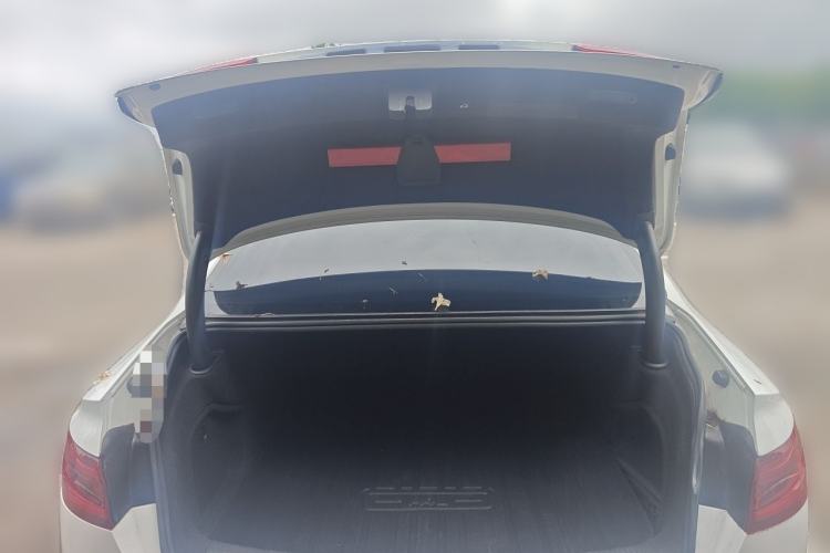Used Audi A4L 2019 40 TFSI Ambition China VI Trunk
