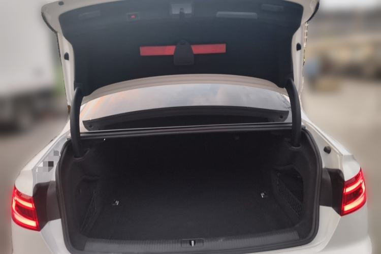 Used Audi A4L 2019 40 TFSI Fashion Version China V Trunk