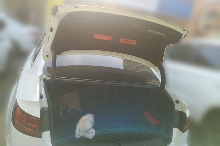 Used Audi A4L 2019 40 TFSI Ambition China VI Trunk
