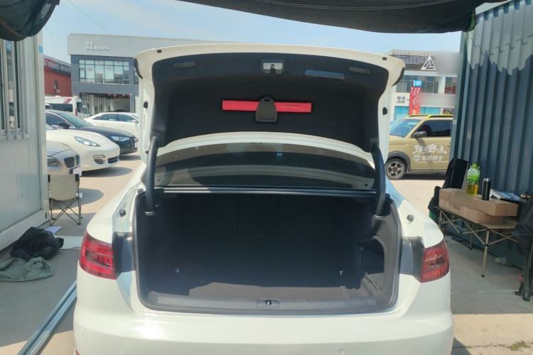 Used Audi A4L 2019 40 TFSI Ambition China VI Trunk