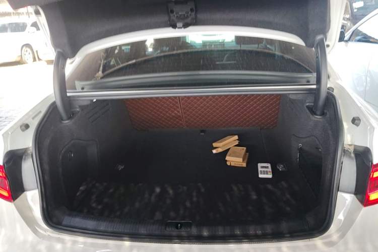 Used Audi A4L 2019 40 TFSI Ambition Version China V Trunk