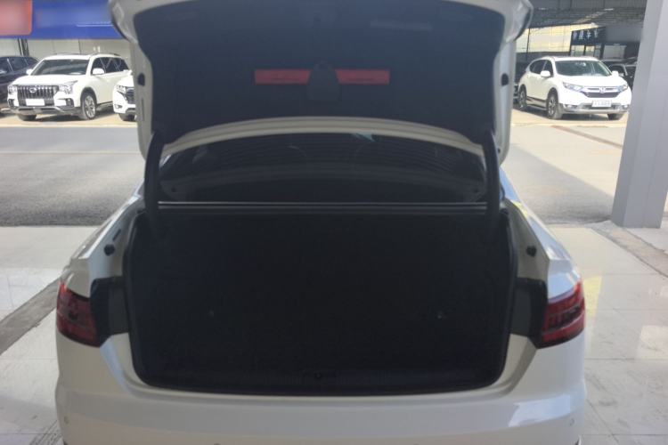 Used Audi A4L 2019 40 TFSI Ambition Version China V Trunk