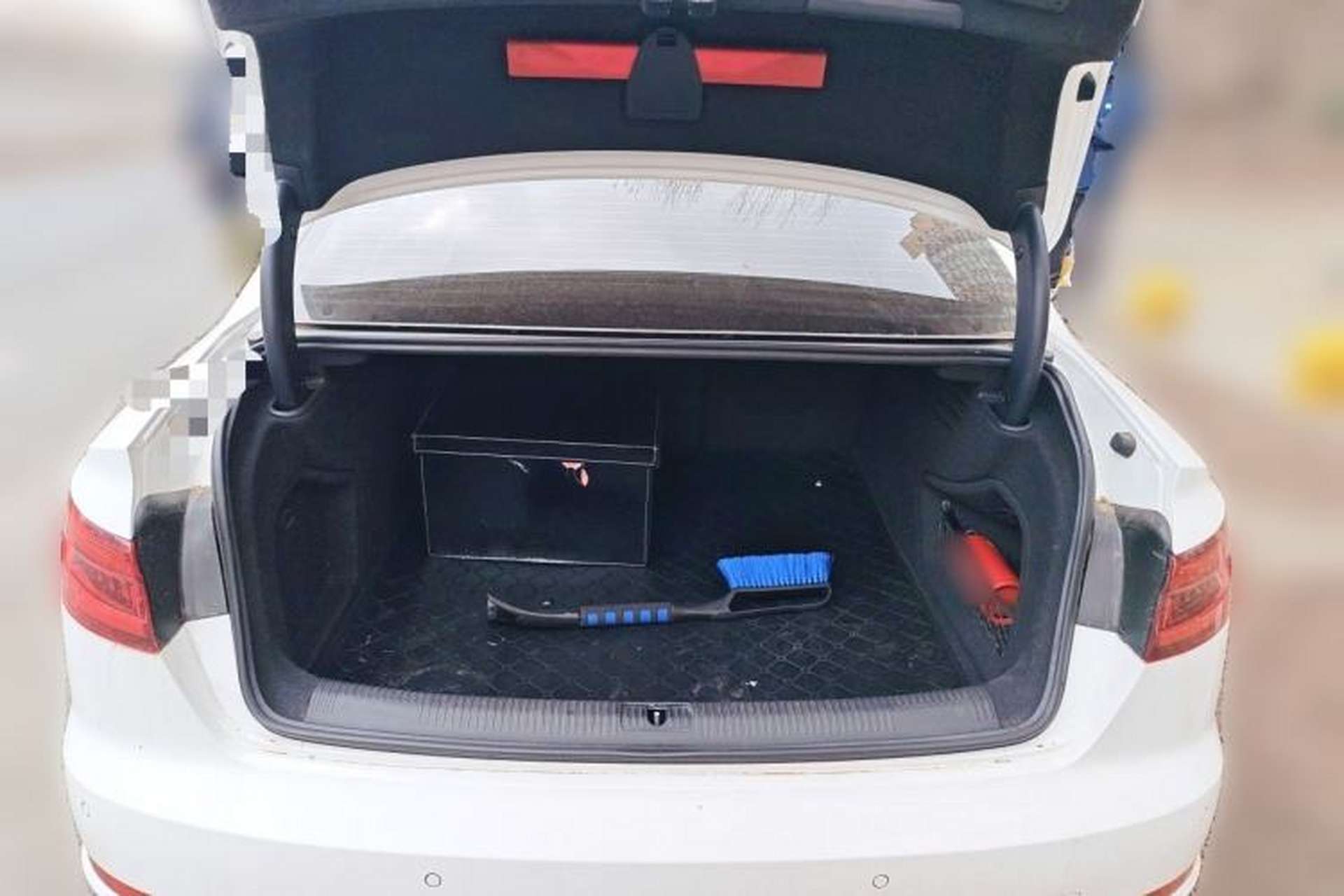 Used Audi A4L 2019 40 TFSI Ambition Version China V Trunk