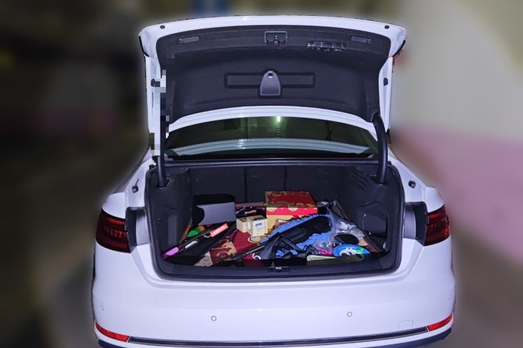 Used Audi A4L 2019 40 TFSI Ambition Version China V Trunk