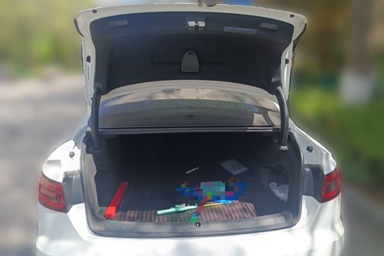 Used Audi A4L 2019 40 TFSI Ambition China VI Trunk