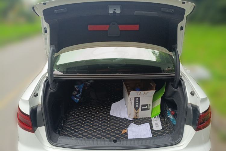 Used Audi A4L 2019 40 TFSI Fashion Version China V Trunk