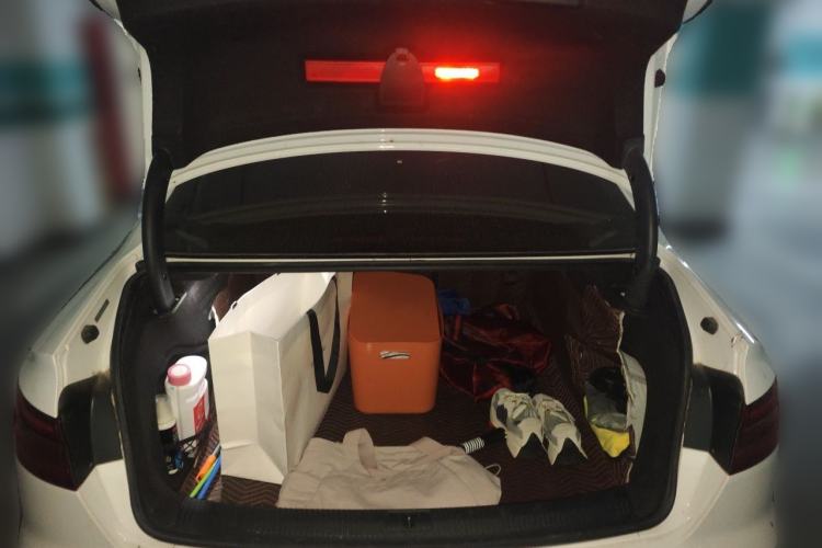 Used Audi A4L 2019 40 TFSI Fashion Version China V Trunk