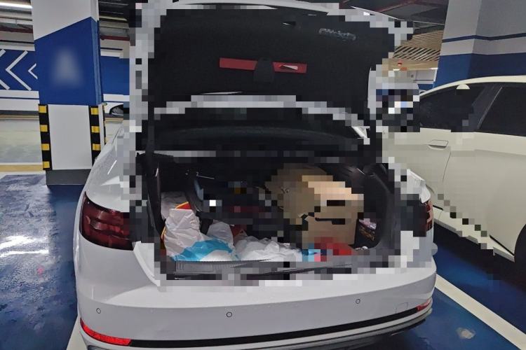 Used Audi A4L 2019 40 TFSI Fashion Version China V Trunk