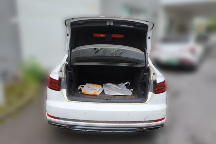 Used Audi A4L 2019 40 TFSI Fashion Version China V Trunk