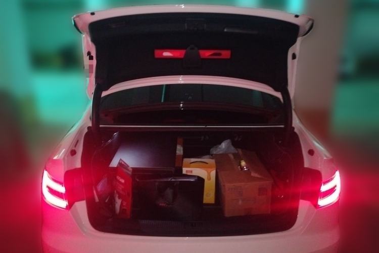 Used Audi A4L 2019 40 TFSI Fashion Edition China VI Emission Standard Trunk