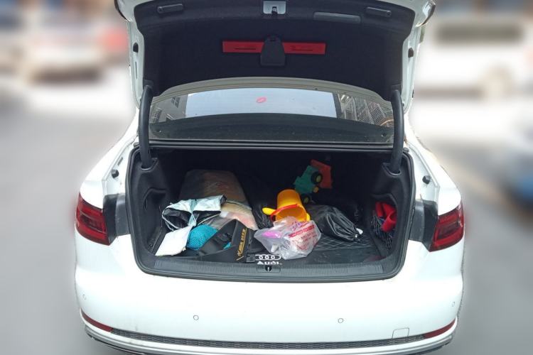 Used Audi A4L 2019 40 TFSI Fashion Version China V Trunk