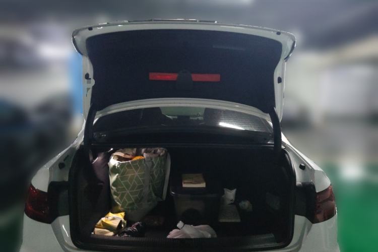Used Audi A4L 2019 40 TFSI Ambition China VI Trunk