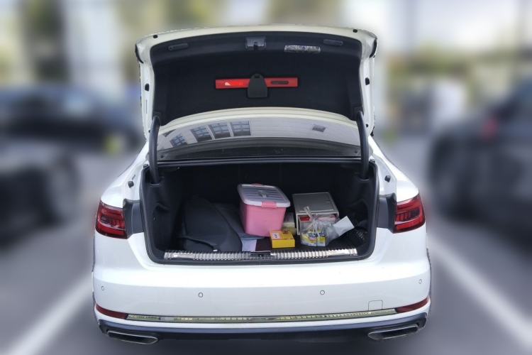 Used Audi A4L 2019 40 TFSI Ambition China VI Trunk