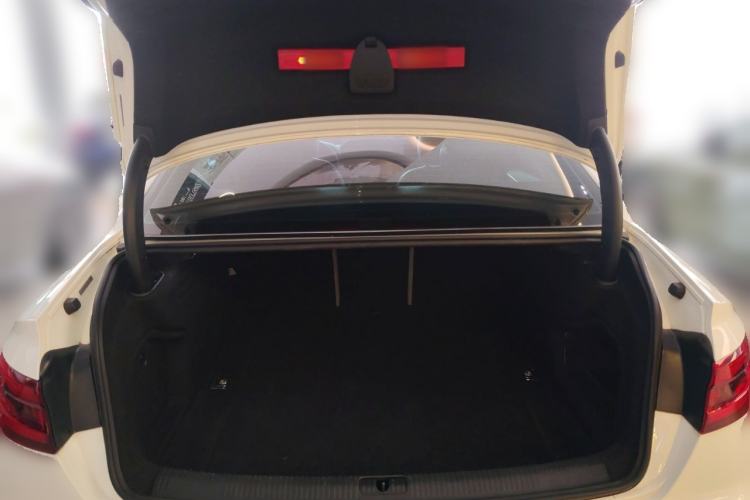 Used Audi A4L 2019 40 TFSI Ambition China VI Trunk