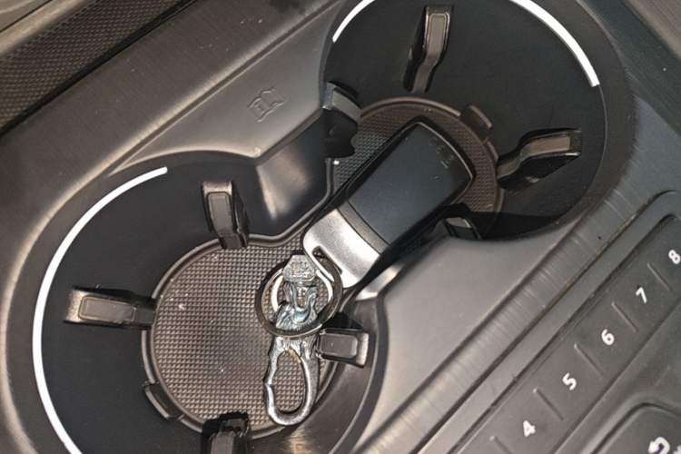 Used Audi A4L 2019 40 TFSI Fashion Edition China VI Emission Standard Vehicle Key