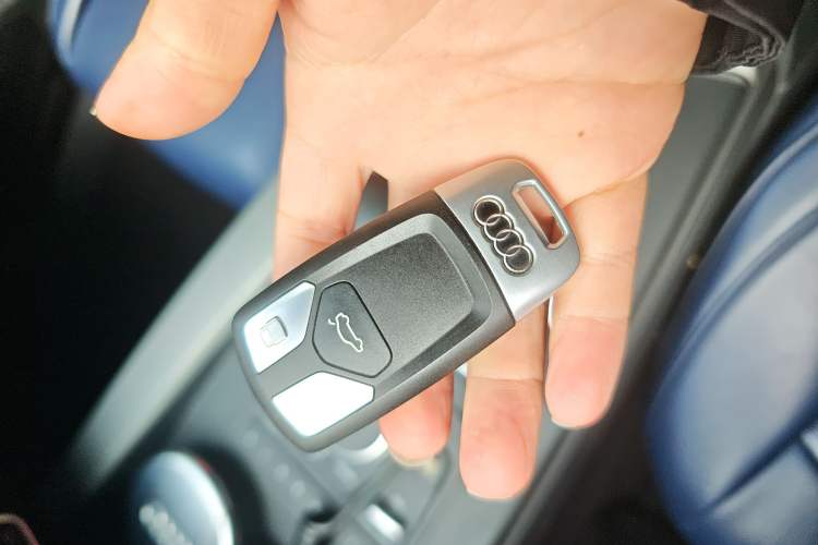 Used Audi A4L 2019 40 TFSI Ambition Version China V Vehicle Key