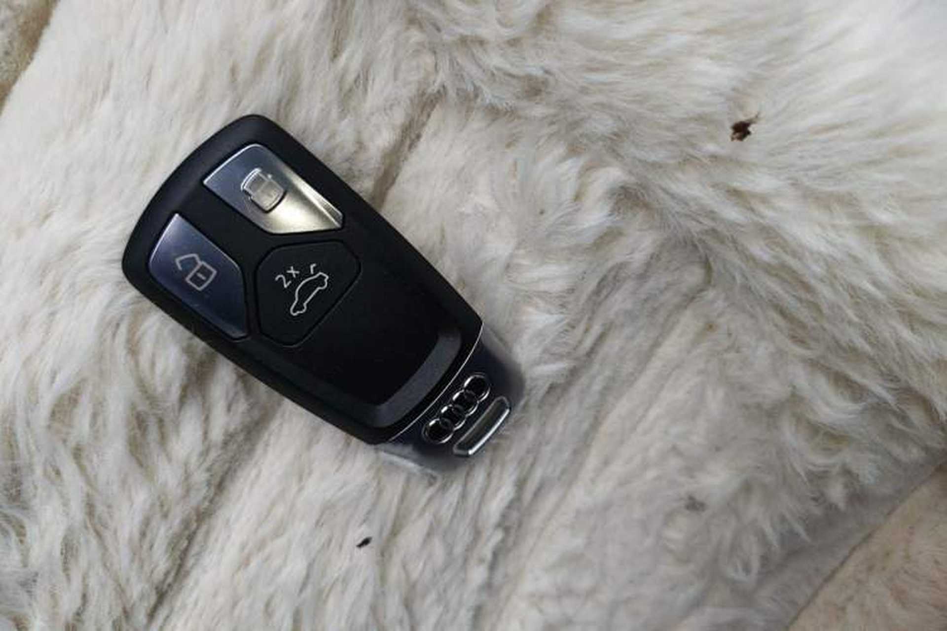 Used Audi A4L 2019 40 TFSI Ambition Version China V Vehicle Key