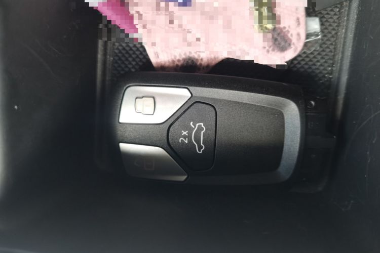 Used Audi A4L 2019 40 TFSI Fashion Version China V Vehicle Key