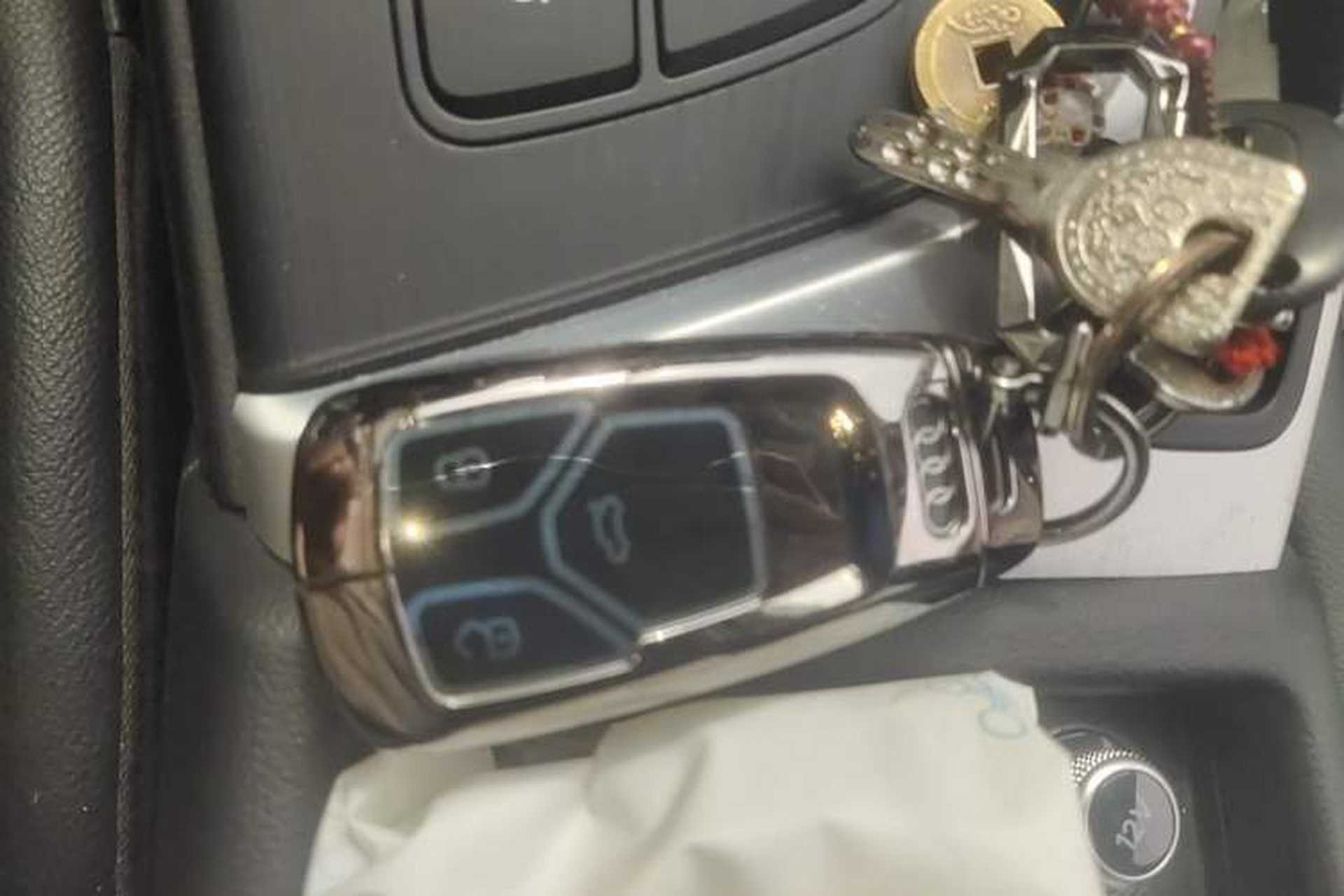 Used Audi A4L 2019 40 TFSI Fashion Edition China VI Emission Standard Vehicle Key