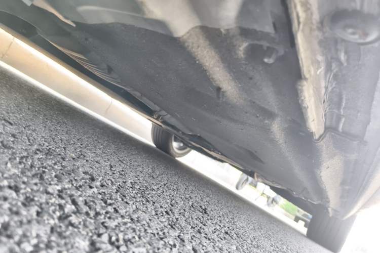 Used Audi A4L 2019 40 TFSI Fashion Edition China VI Emission Standard Chassis Front Left