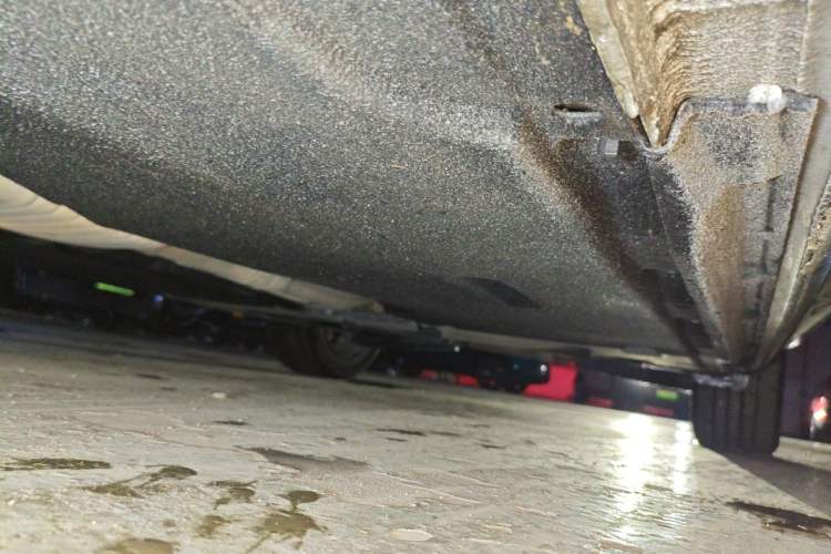 Used Audi A4L 2019 40 TFSI Fashion Edition China VI Emission Standard Chassis Front Left