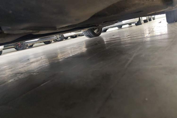 Used Audi A4L 2019 40 TFSI Fashion Edition China VI Emission Standard Chassis Front Left