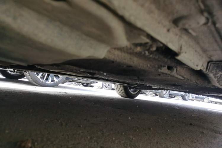 Used Audi A4L 2019 40 TFSI Ambition China VI Chassis Front Left