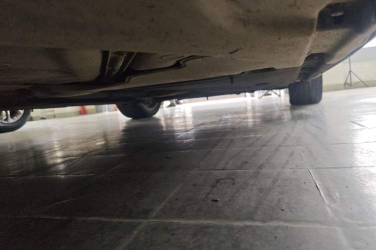 Used Audi A4L 2019 40 TFSI Fashion Edition China VI Emission Standard Chassis Rear Right