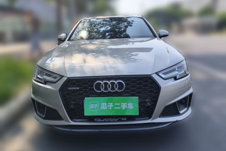 Used Audi A4L 2019 40 TFSI Fashion Edition China VI Emission Standard Front