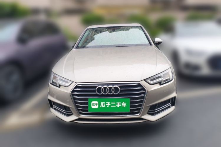 Used Audi A4L 2019 40 TFSI Ambition China VI Front