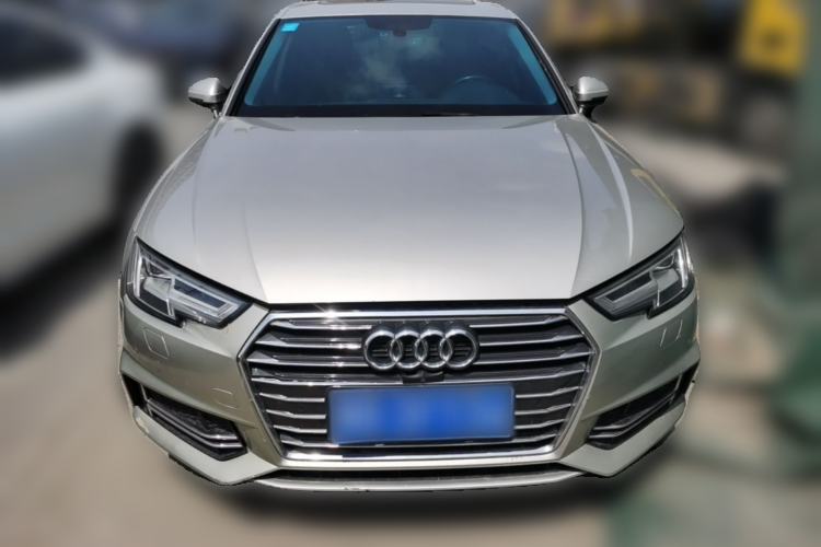 Used Audi A4L 2019 40 TFSI Ambition China VI Front