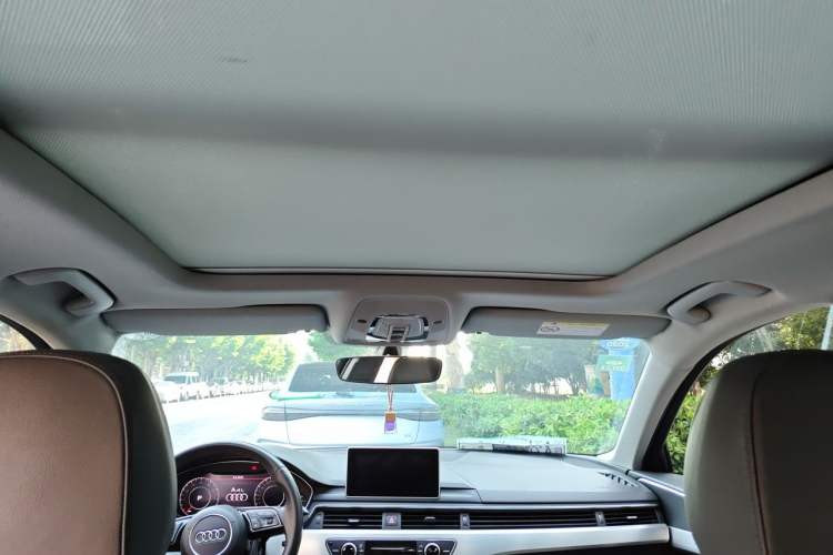 Used Audi A4L 2019 40 TFSI Fashion Version China V Headliner