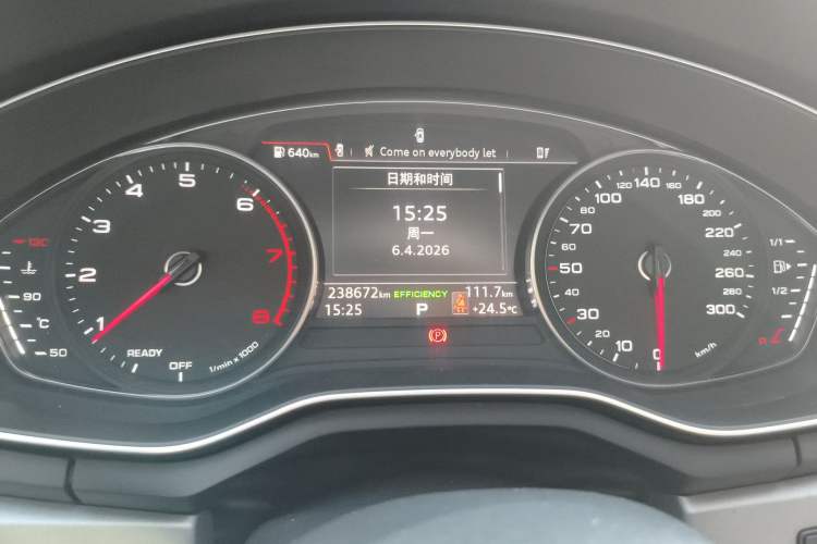 Used Audi A4L 2019 40 TFSI Fashion Edition China VI Emission Standard Instrument Cluster