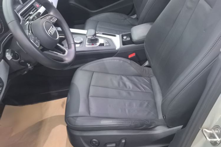 Used Audi A4L 2019 40 TFSI Fashion Version China V Left Front Seat