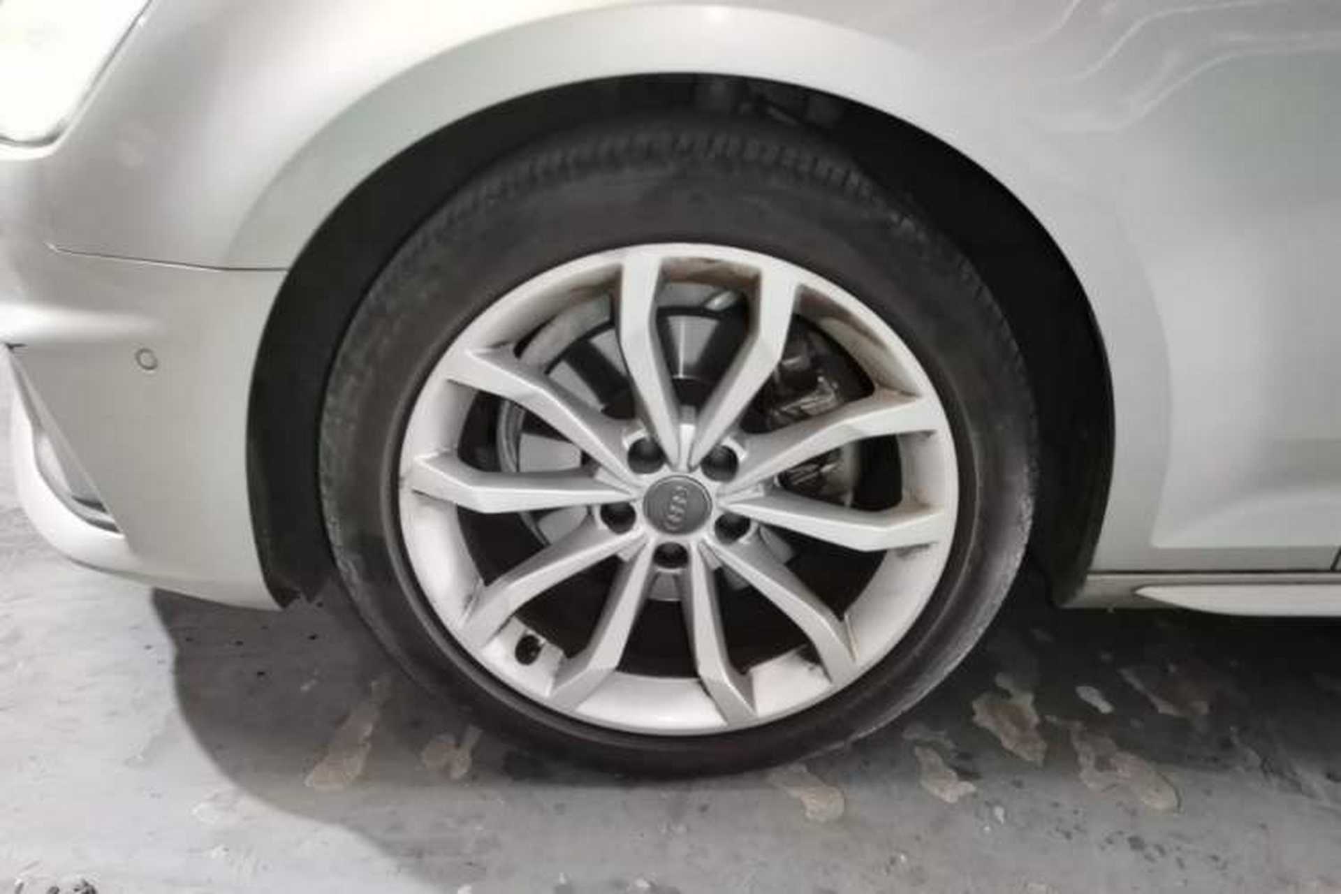 Used Audi A4L 2019 40 TFSI Fashion Version China V Left Front Wheel Hub