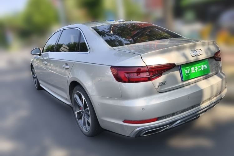 Used Audi A4L 2019 40 TFSI Fashion Edition China VI Emission Standard Rear Left 45 Deg