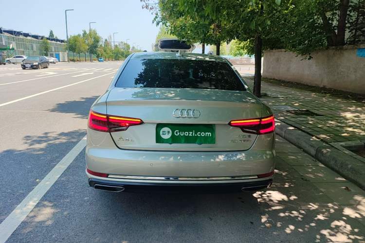 Used Audi A4L 2019 40 TFSI Ambition China VI Rear
