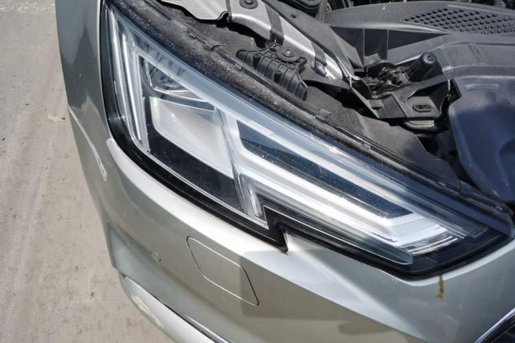Used Audi A4L 2019 40 TFSI Ambition China VI Right Front Headlight
