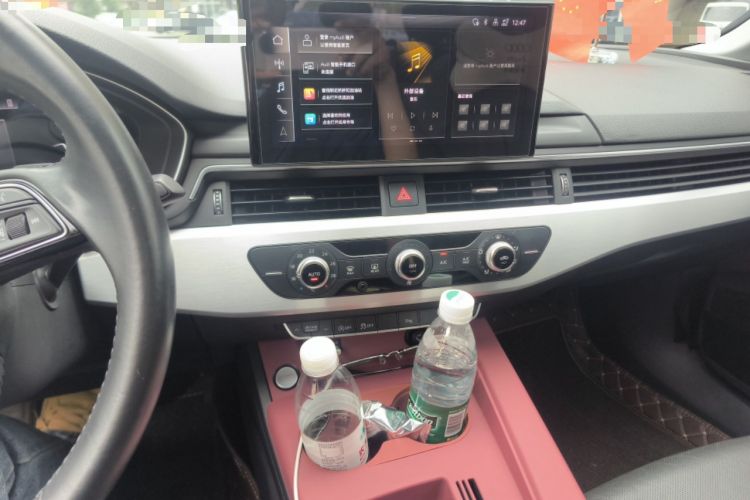 Used Audi A4L 2020 40 TFSI Fashion Dynamic Model Audio And AC Panel
