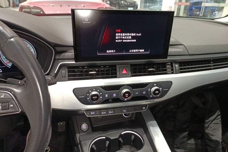 Used Audi A4L 2020 40 TFSI Luxury Dynamic Model Audio And AC Panel