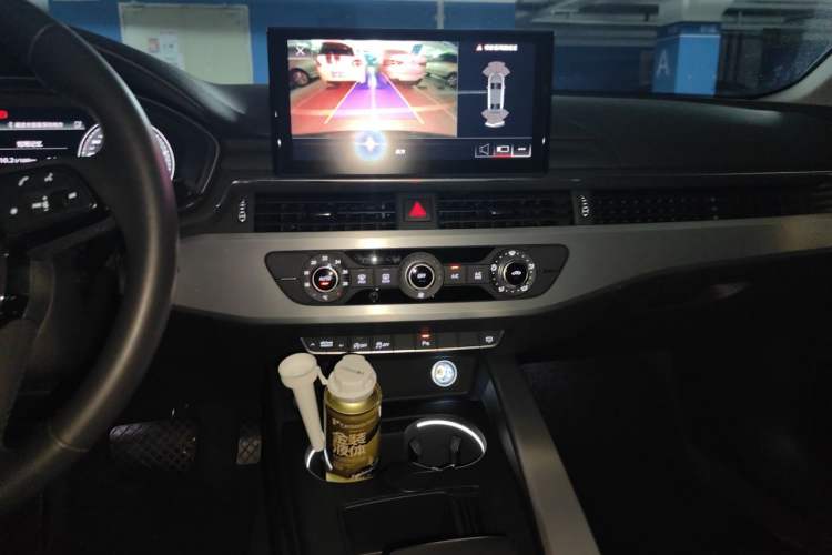 Used Audi A4L 2020 40 TFSI Fashion Dynamic Model Audio And AC Panel