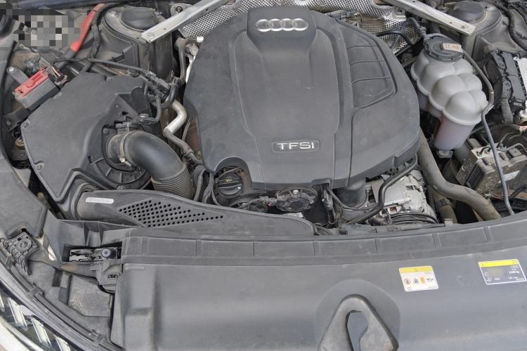 Used Audi A4L 2020 40 TFSI Fashion Dynamic Model Engine Bay