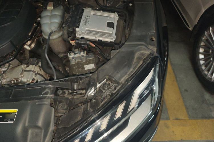 Used Audi A4L 2020 40 TFSI Fashion Dynamic Model Engine Bay Left