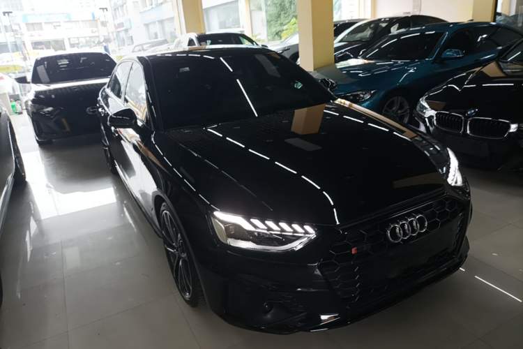 Used Audi A4L 2020 45 TFSI quattro Prestige Dynamic Edition Front Right 45 Deg